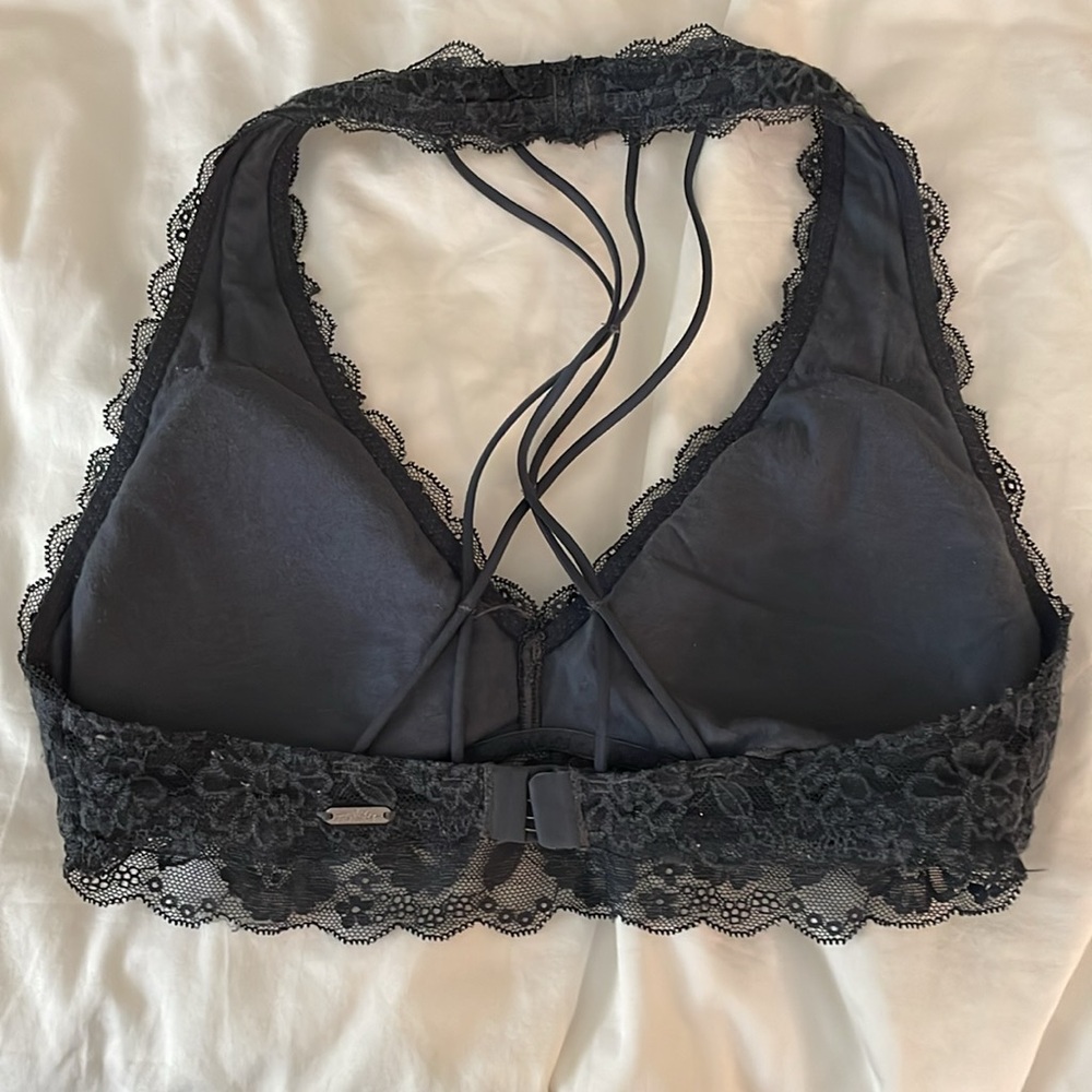 Bundle Of Bralettes From Hollister Or Abercrombie… - image 5